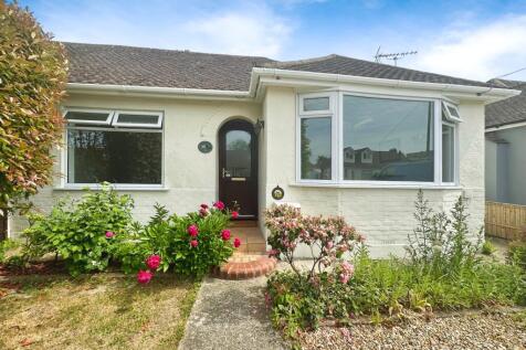 2 bedroom bungalow for sale