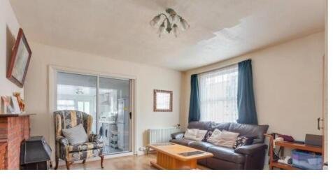 3 bedroom property for sale