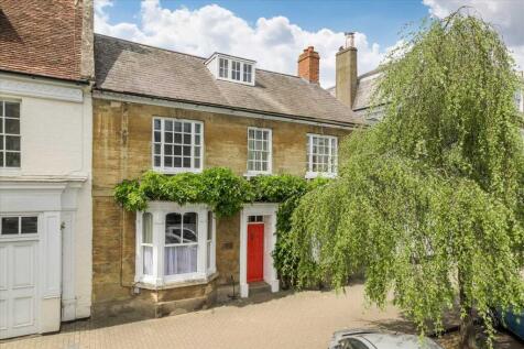 Olney MK46 4 bed terraced house for sale