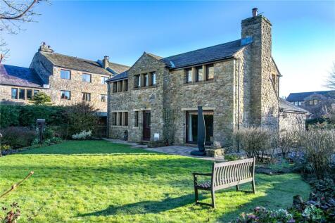Sawley, Lancashire BB7 4 bed detached house for sale