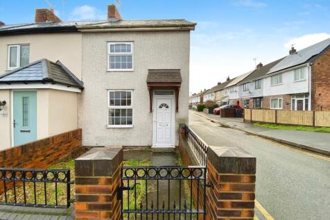 2 bedroom end of terrace house for sale