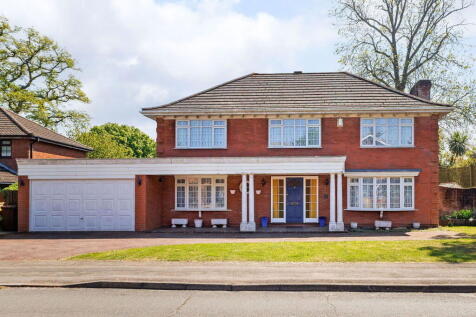 Almond Grove, Gillingham ME7 4 bed detached house for sale