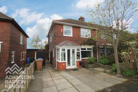 Detached house for sale