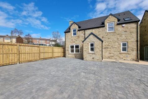 Old School Close, Rowlands Gill 3 bed detached house for sale