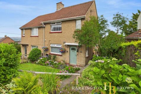 Moorland Crescent, Castleside 2 bed semi