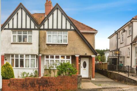 4 bedroom semi-detached house for sale