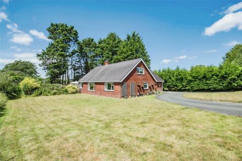 4 bedroom bungalow for sale