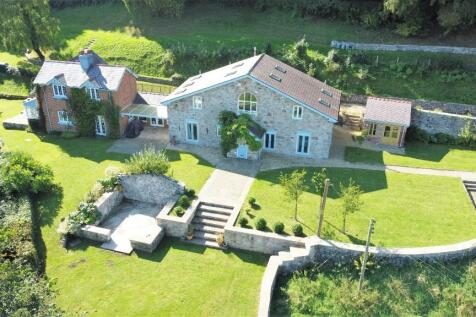Bryn Dulas Road, Llanddulas LL22 6 bed detached house for sale