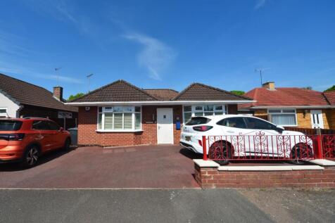 5 bedroom detached bungalow for sale