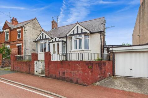 Vinegar Hill, Rhosllanerchrugog, LL14 2 bed bungalow for sale