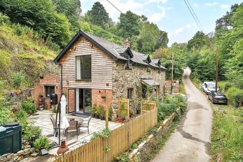 Quarry Cottage, Sarn, SY16 4HH 3 bed country house for sale