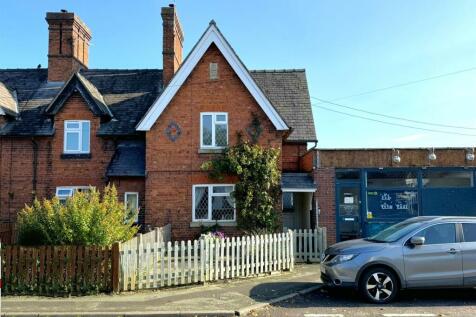 Shrewsbury Road, Cockshutt. 3 bed terraced house for sale