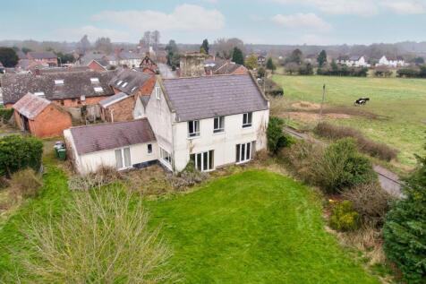 Cockshutt, Nr Ellesmere. 5 bed house for sale