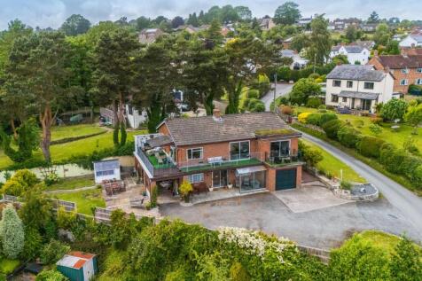Trefonen, nr Oswestry. 3 bed detached house for sale