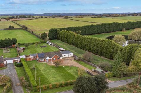 Pheasant Run, Curslow Lane... 6 bed detached house for sale