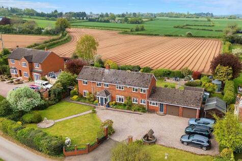 Stoney Lane, Crossway Green... 3 bed detached house for sale