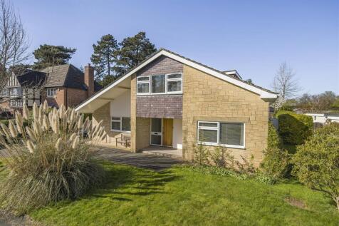 1 Sunfield Park, Shrewsbury, SY2 6PF 4 bed detached house for sale
