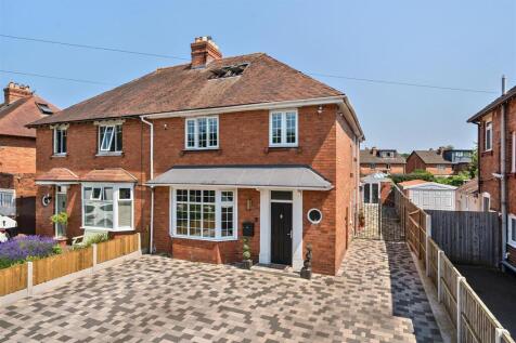 18 Belvidere Road, Shrewsbury, SY2 5LR 5 bed semi