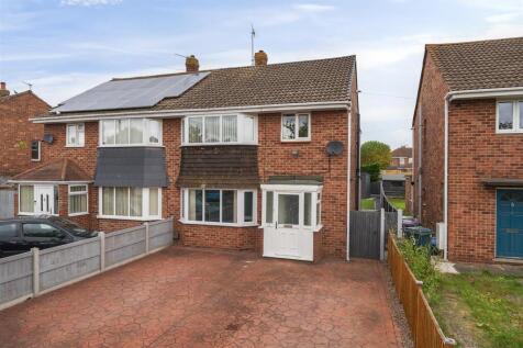 2 Corndon Drive, Shrewsbury, SY1 4LH 3 bed semi