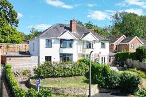 Worcester Street, Stourbridge, DY8 3 bed semi