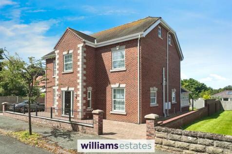6 bedroom detached house for sale