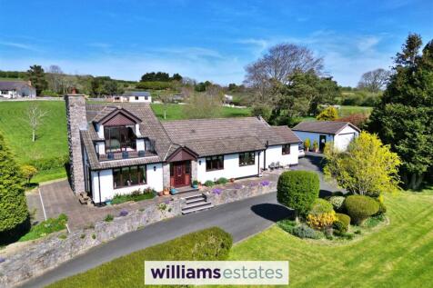 3 bedroom detached bungalow for sale