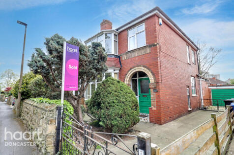 Armthorpe Lane, Wheatley Hills... 3 bed semi