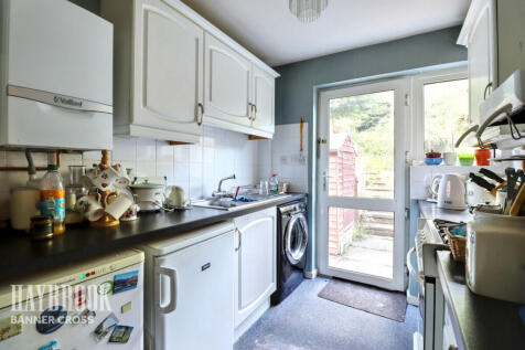 Brentwood Avenue, Hope Valley 3 bed semi