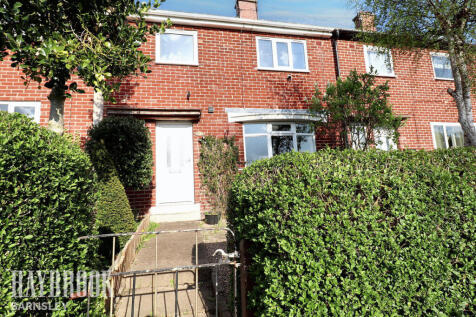Dovedale Place, Worsbrough 3 bed terraced house for sale