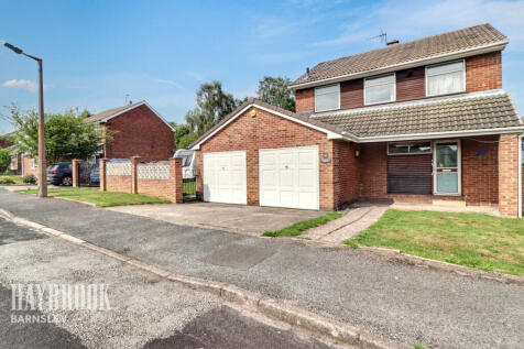 Albany Close, Wombwell 3 bed detached house for sale