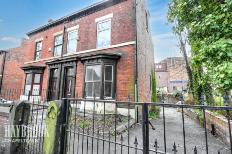 4 bedroom semi-detached house for sale