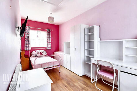 Raisen Hall Road, Sheffield 4 bed semi