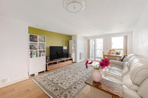 Seren Park Gardens London SE3 2 bed apartment for sale