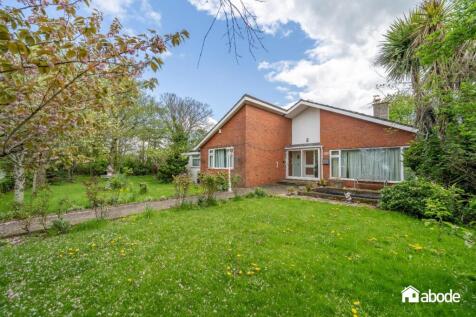 3 bedroom bungalow for sale