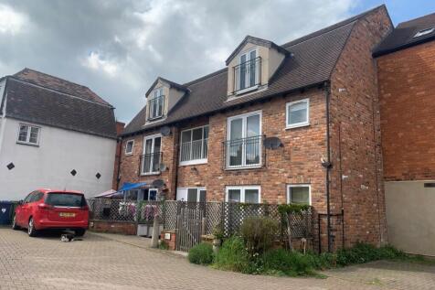 Coach House, Barton Street... 2 bed flat for sale