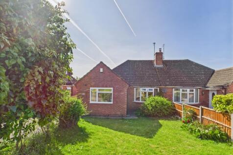 2 bedroom semi-detached bungalow for sale