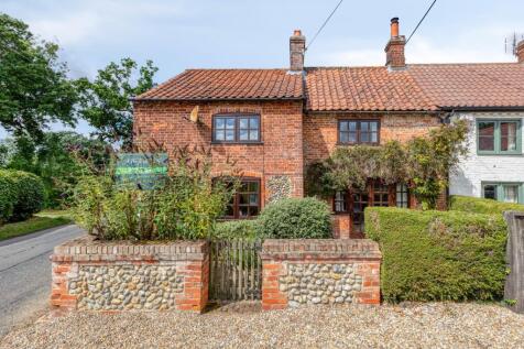 Hindringham 2 bed cottage for sale