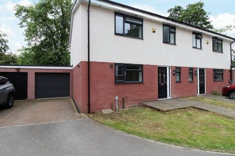 Clifton Park View, Rotherham 3 bed semi