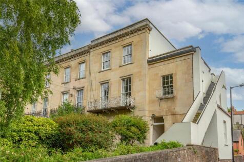 Melrose Place, Bristol BS8 3 bed apartment for sale