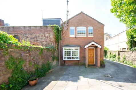 Park Place, Bristol BS8 2 bed end of terrace house for sale