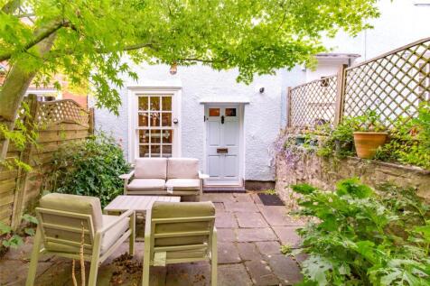 Richmond Dale, Bristol BS8 3 bed terraced house for sale
