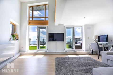 Richmond Gate, 1 Richmond Hill Drive... 3 bed apartment for sale