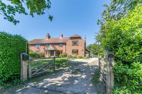 4 bedroom semi-detached house for sale