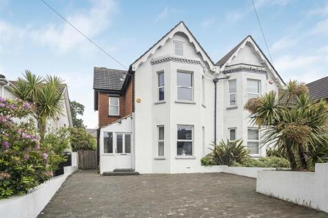 4 bedroom semi-detached house for sale