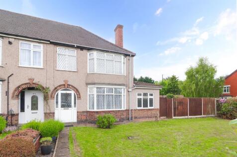 4 bedroom end of terrace house for sale