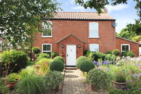 Reydon, Southwold, Suffolk, IP18 3 bed detached house for sale