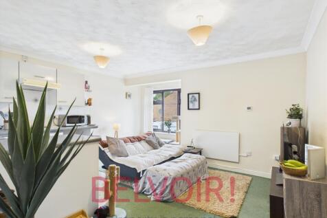 1 bedroom flat for sale