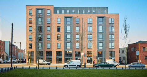 Studio flat for sale