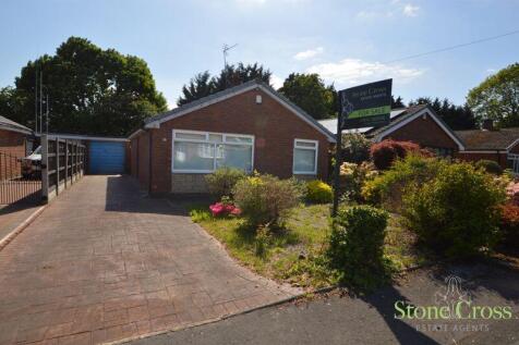 Greenacres Close, Leigh WN7 3QX 2 bed detached bungalow for sale