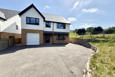 Carrog, Carrog LL21 4 bed house for sale